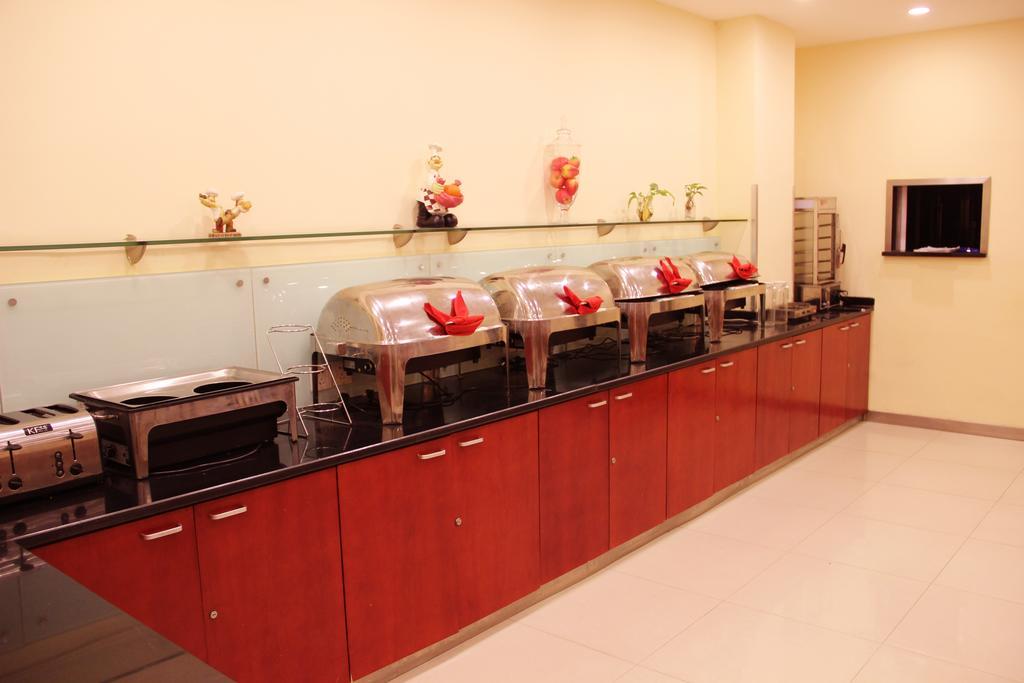 Hanting Express Dalian Xinghai Park Екстер'єр фото